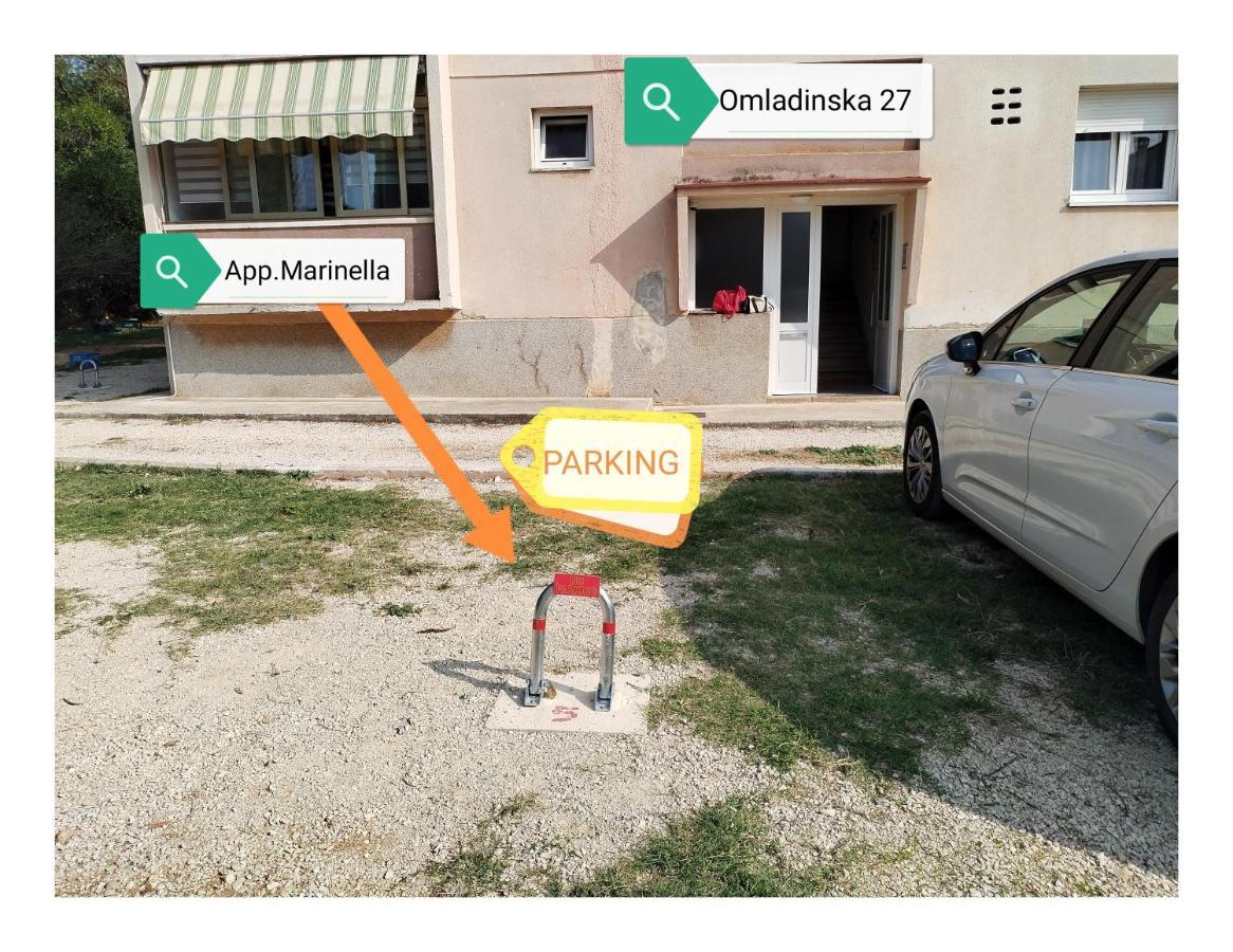 Apartments Mary & Free Parking ロヴィニ エクステリア 写真