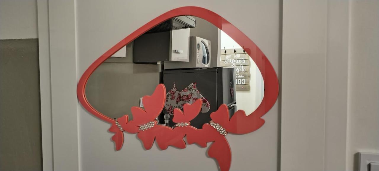 Apartments Mary & Free Parking ロヴィニ エクステリア 写真