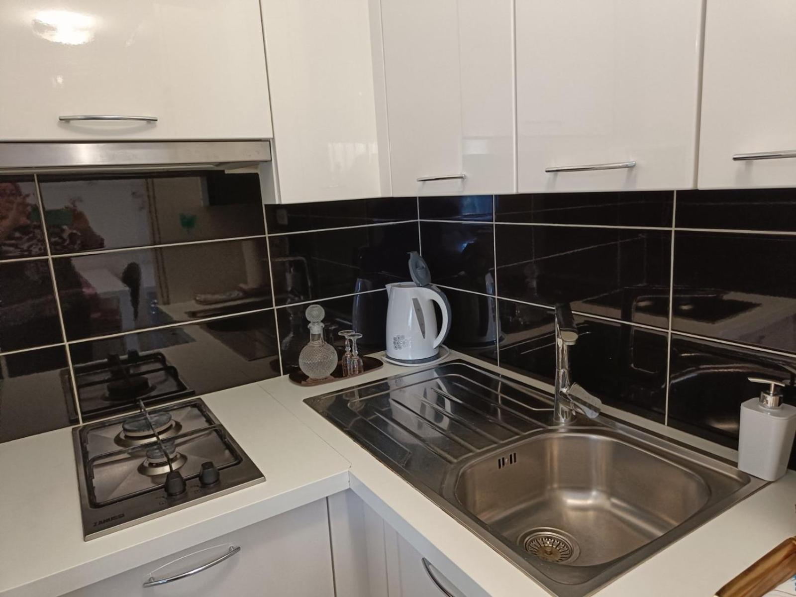 Apartments Mary & Free Parking ロヴィニ 部屋 写真